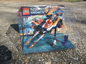 LEGO NEXO KNIGHTS vitrina - 2