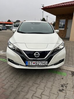 Nissan Leaf 40 kWh, Automat, Serv.kniha, Navi - 2