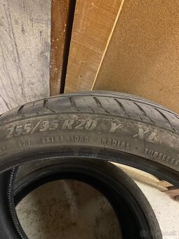 255/35 R20 letné - 2