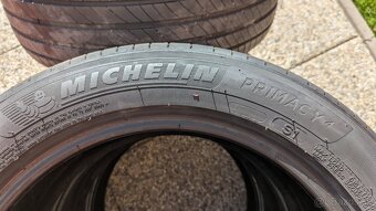 Predám letné pneu Michelin 205/55 R17 - 2