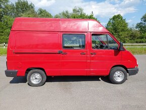 Renault Trafic 4x4 - obytna dodavka - 2