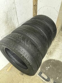 Michelin 235/55 R17 4x=120€ - 2