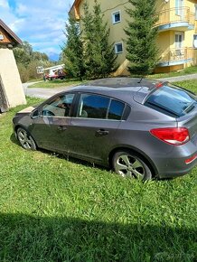 Chevrolet Cruze, benzín , r.v.2012, 1976cm3, 104 kw, - 2