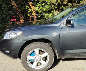 Toyota RAV4 III 2006 benzin - 2