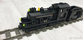 LEGO VLAK TRAIN 10205 Locomotive - 2