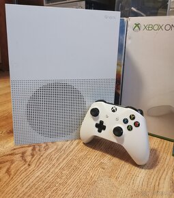 Xbox One S - 2