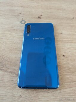 Samsung Galaxy A7 (2018) - super stav - 2