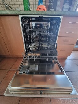 Umývačka riadu Electrolux ESF5533LOW - 2