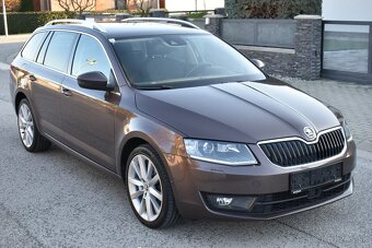 Škoda Octavia Combi 1.6 TDI 110k Style DSG - 2