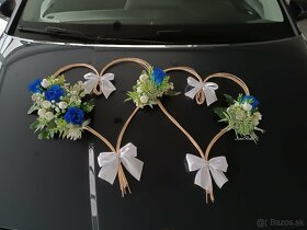 Modrá výzdoba na svadobné auto - 2