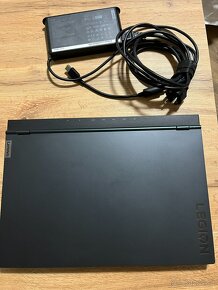 LENOVO Legion 5 15ARH05H - 2