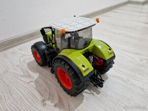 Bruder traktor Claas - 2