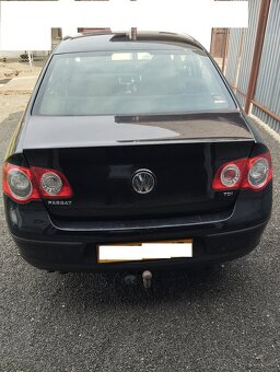 zadny naraznik, sklo, diely na passat b6 , VW 1.9 tdi - 2