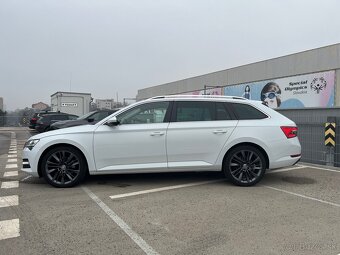 Predam Škoda Superb Combi Premium Edition FL 2.0TDI DSG - 2