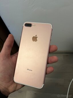 Apple iPhone 7 Plus rose - 2