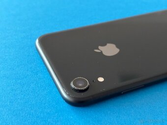 iPhone XR Čierna 64GB- s novou baterkou - 2