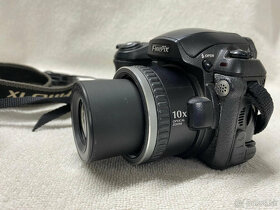 Fujifilm FinePix S5100 - 2