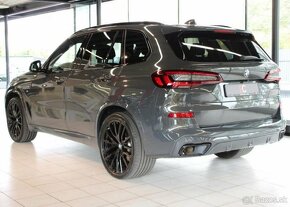 BMW X5 xDrive40i M Sport benzín automat - 2