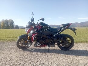 Suzuki gsx-s 1000 - 2