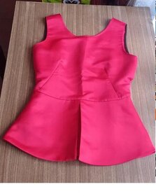 Top ZARA satén červený peplum vel.M - 2