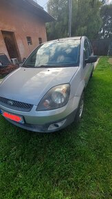 Predám Ford Fiesta 1.4 - na náhradné diely iba v celku - 2