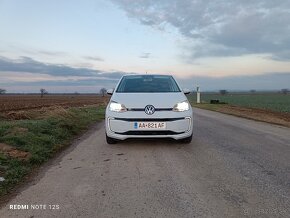 Predam volkswagen e-up - 2