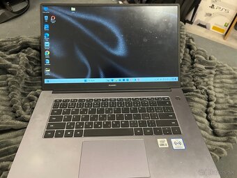 Huawei matebook d15 - 2