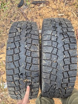 Predám 195/70 r15 C - 2