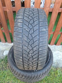 245/40 r18 goodyear ultragrip zimne - 2