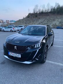 Peugeot 2008; GT; 1.2. benzín; automat - 2