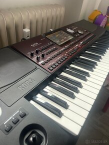 Korg pa 700 - 2