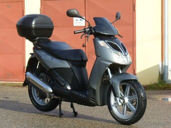 Aprilia Sportcity 125 - 2