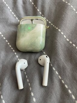 Apple Airpods 2 (2019) používané tri roky - 2