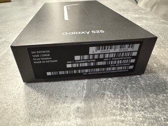 Samsung Galaxy s25 128gb Silver Shadow - 2