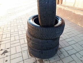 Predam preumatiky 205/55r16 zimne - 2