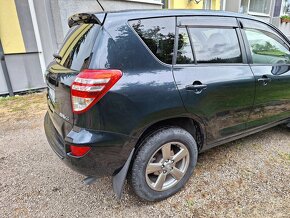 toyota Rav 4,2,2 4x4 diessel,110kw - 2