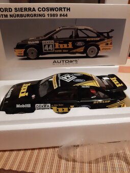 1:18 Autoart ,Kyosho modely - 2