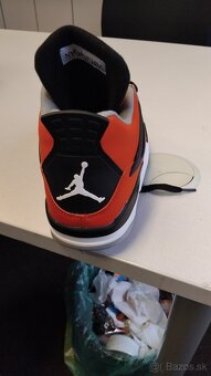 Jordan 42,5 NOVE - 2