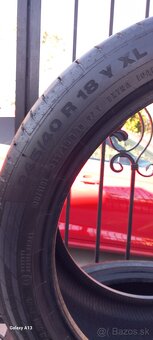 Predám letné pneu 245/40 R18 - 2