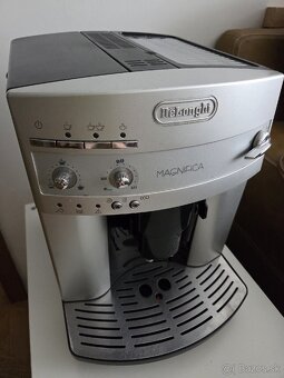 Kávovar Delonghi Magnifica - 2