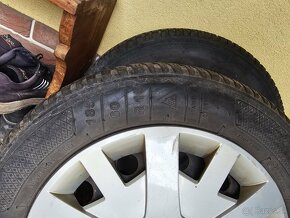 185/60r15 - 2