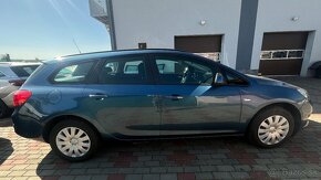 Opel Astra J 2015 - 2