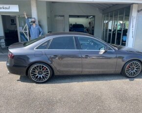 Audi A4 3.2fsi Quattro b8 r.v.2009 195kw nadštandartná výbav - 2