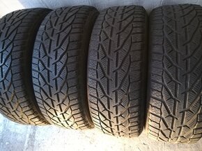 235/60 r18 zimné pneumatiky na SUV 6,5-7mm - 2