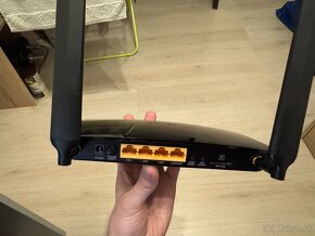 TP Link router - Orange Flybox 4G (MR200) - 2