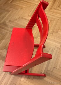 Cervena Stokke stolicka Trip trapp - 2