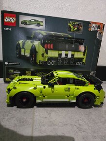 Predam LEGO® Technic 42138 Ford Mustang Shelby GT500 - 2