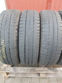 Letne 225/75R16C Michelin - 2