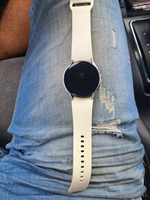 Predam hodinky Samsung galaxy Watch 6 - 2