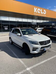 Mercedes-Benz ML 350 BlueTEC 4MATIC G-TRONIC (W166) 300 koni - 2